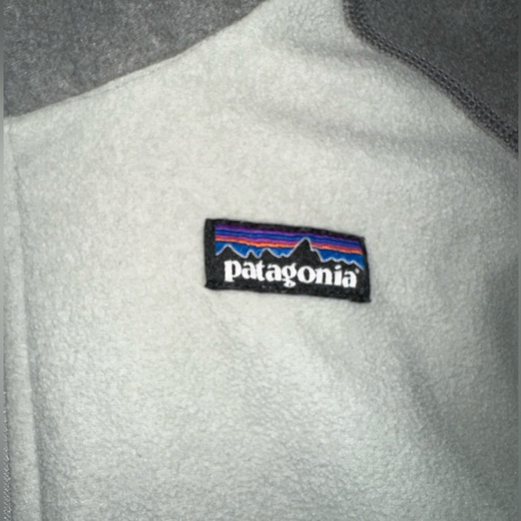 Patagonia Women’s Jacket - Picture 3 of 5